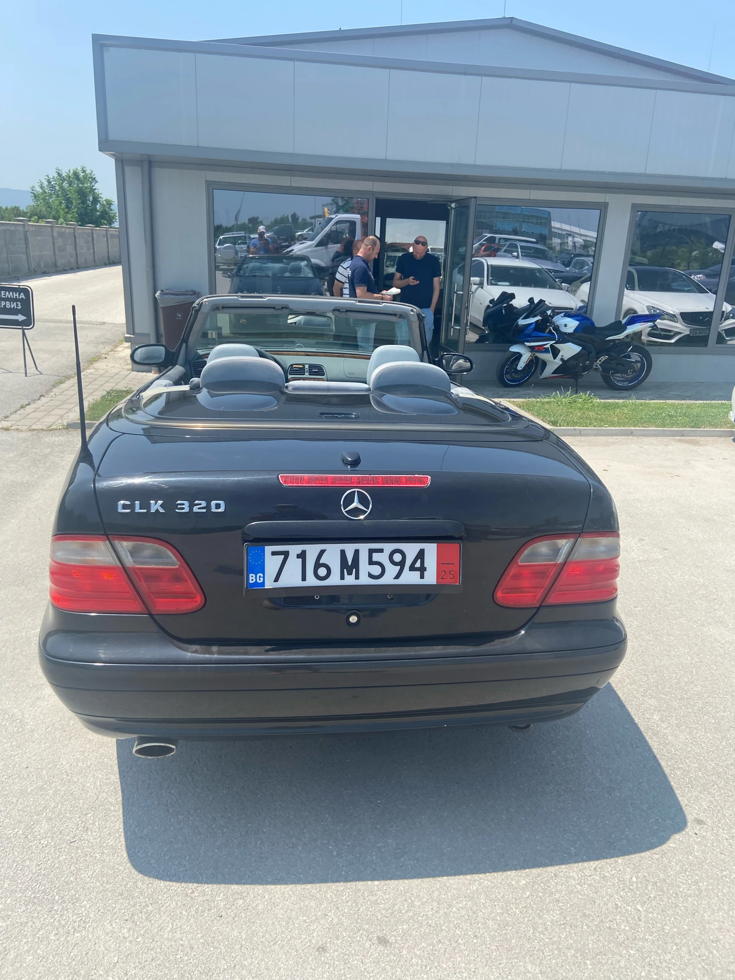 Mercedes-Benz CLK V6 - изображение 3