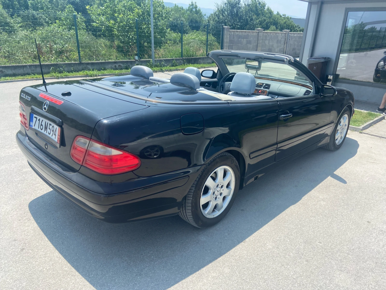 Mercedes-Benz CLK V6 - изображение 2