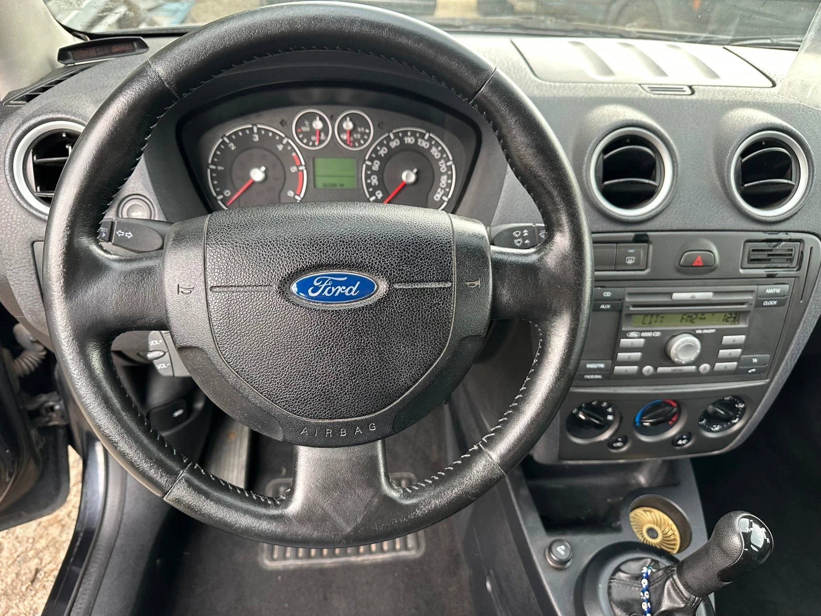 Ford Fusion  - изображение 10