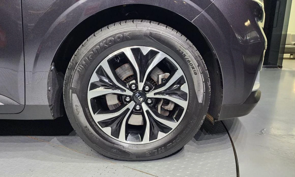 Kia Carnival  - изображение 5