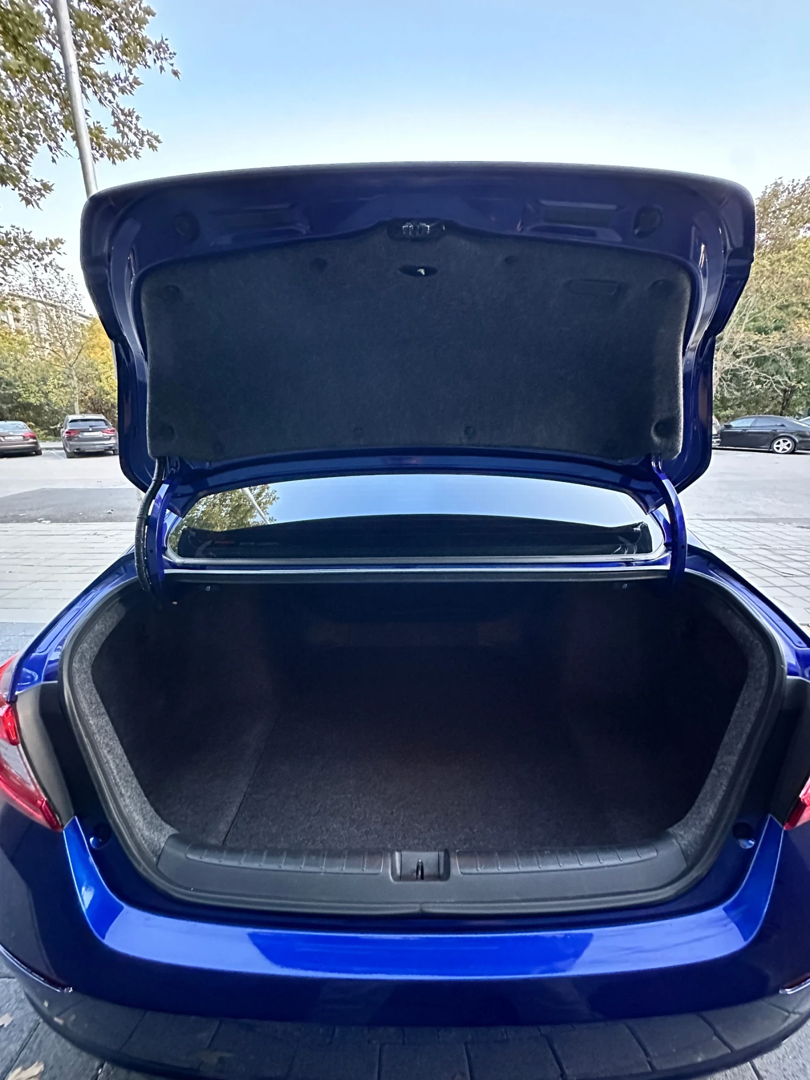 Honda Accord 1.5T Sport - изображение 7
