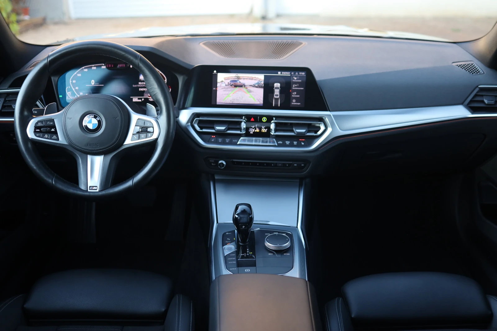 BMW 320 dX LASER KeyGO Digital KAM HuD SzH Memory #iCarbg - изображение 7