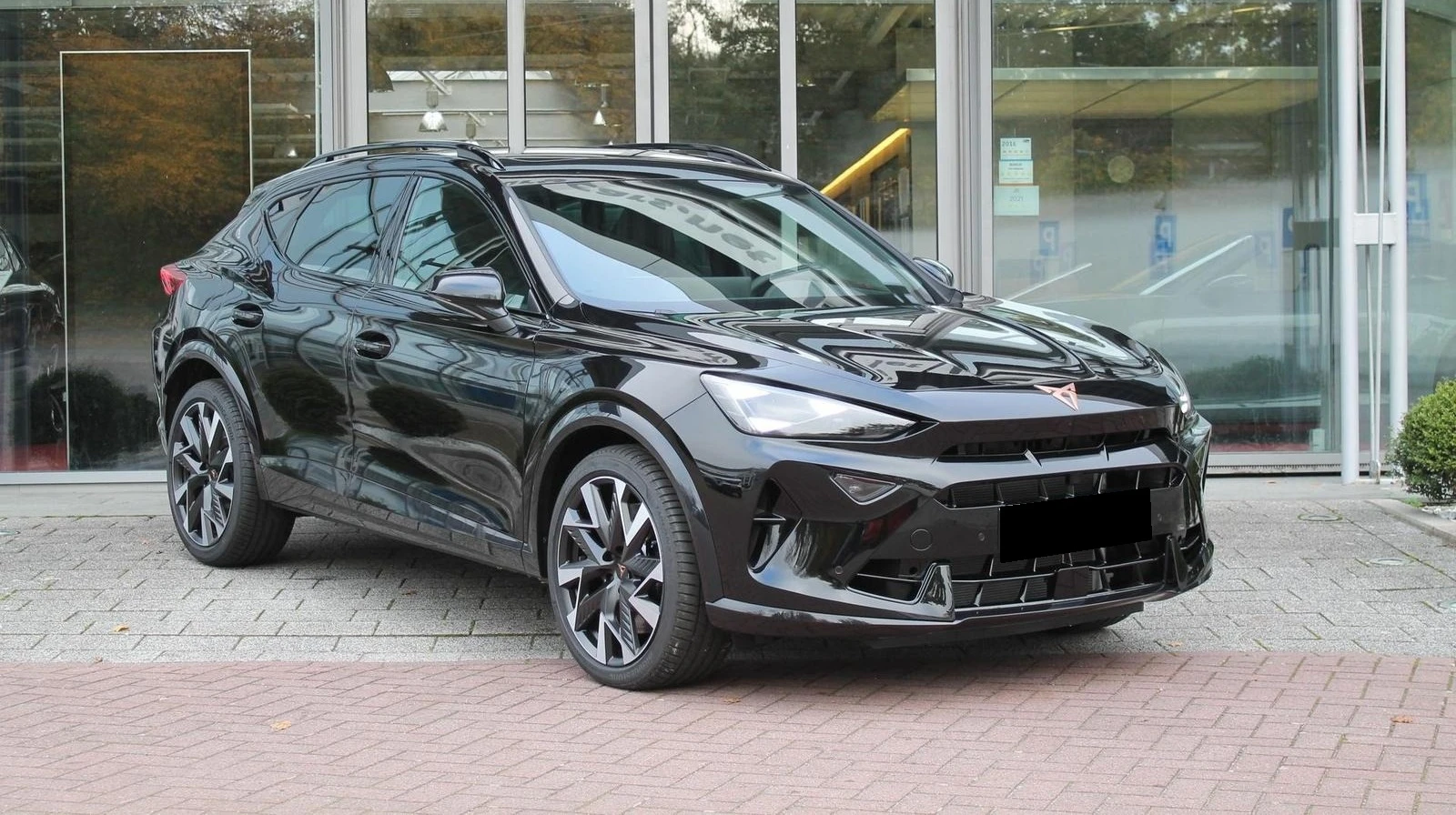 Cupra Formentor VZ* 333HP* FACE* PANO* MEMORY* DISTR* CAM* KEYLESS - изображение 3