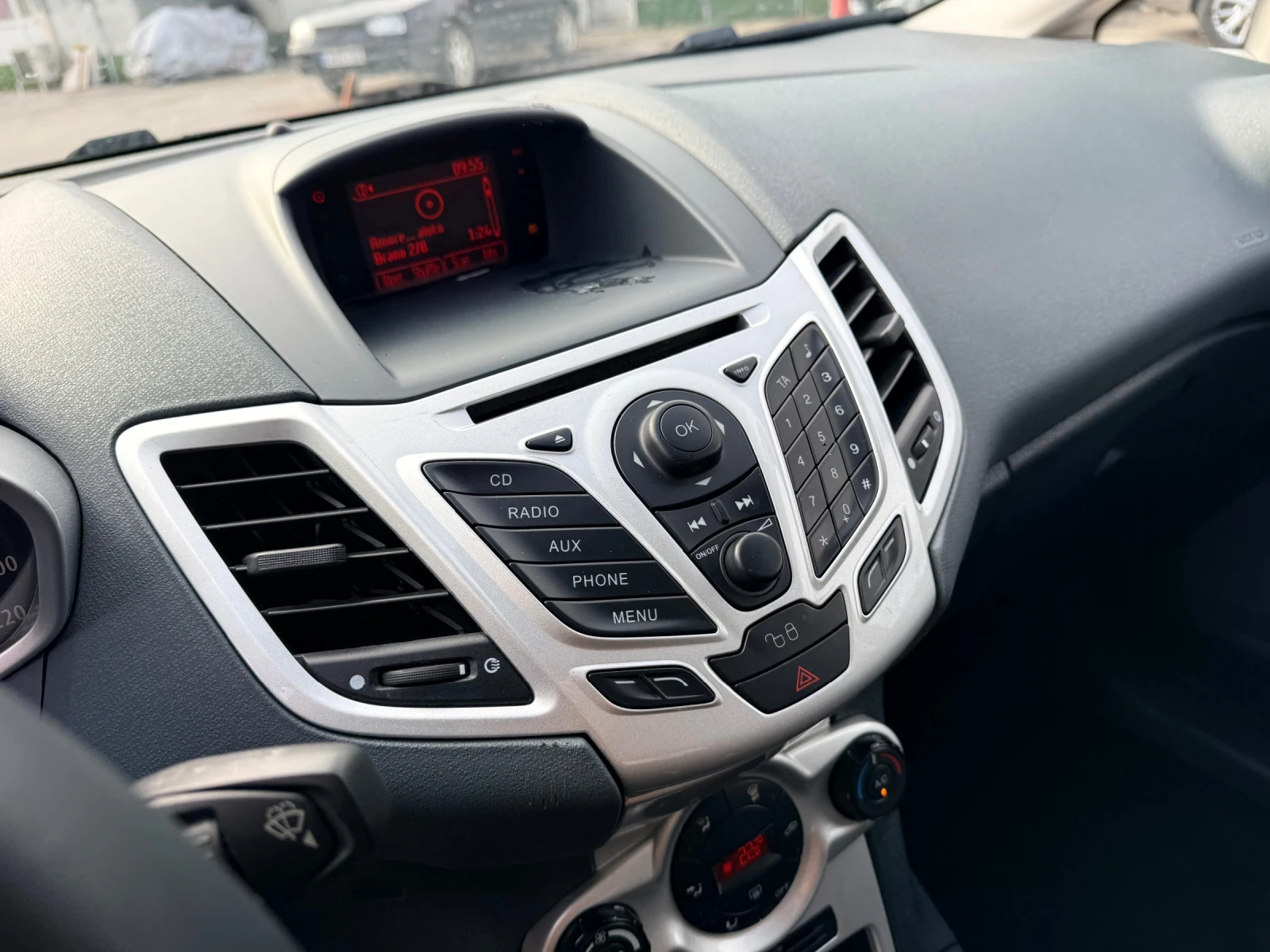 Ford Fiesta 1.4 BiFuel* ����. ���* 2 �����* ������*  | Mobile.bg � ����������� 14