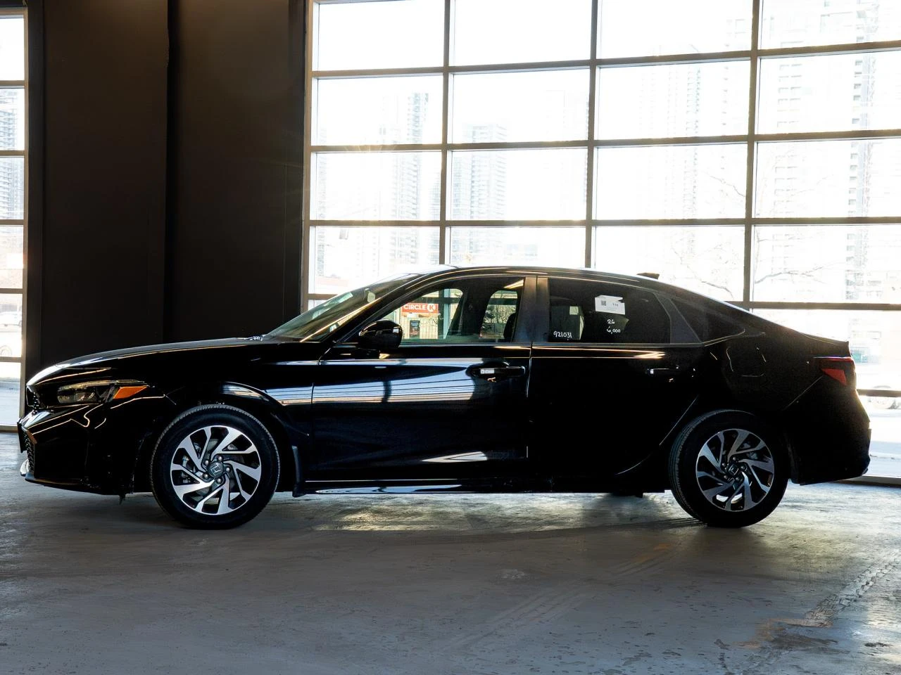 Honda Civic Hybrid* Sport* АвтоКредит* (ЦЕНА ДО БГ) - изображение 4