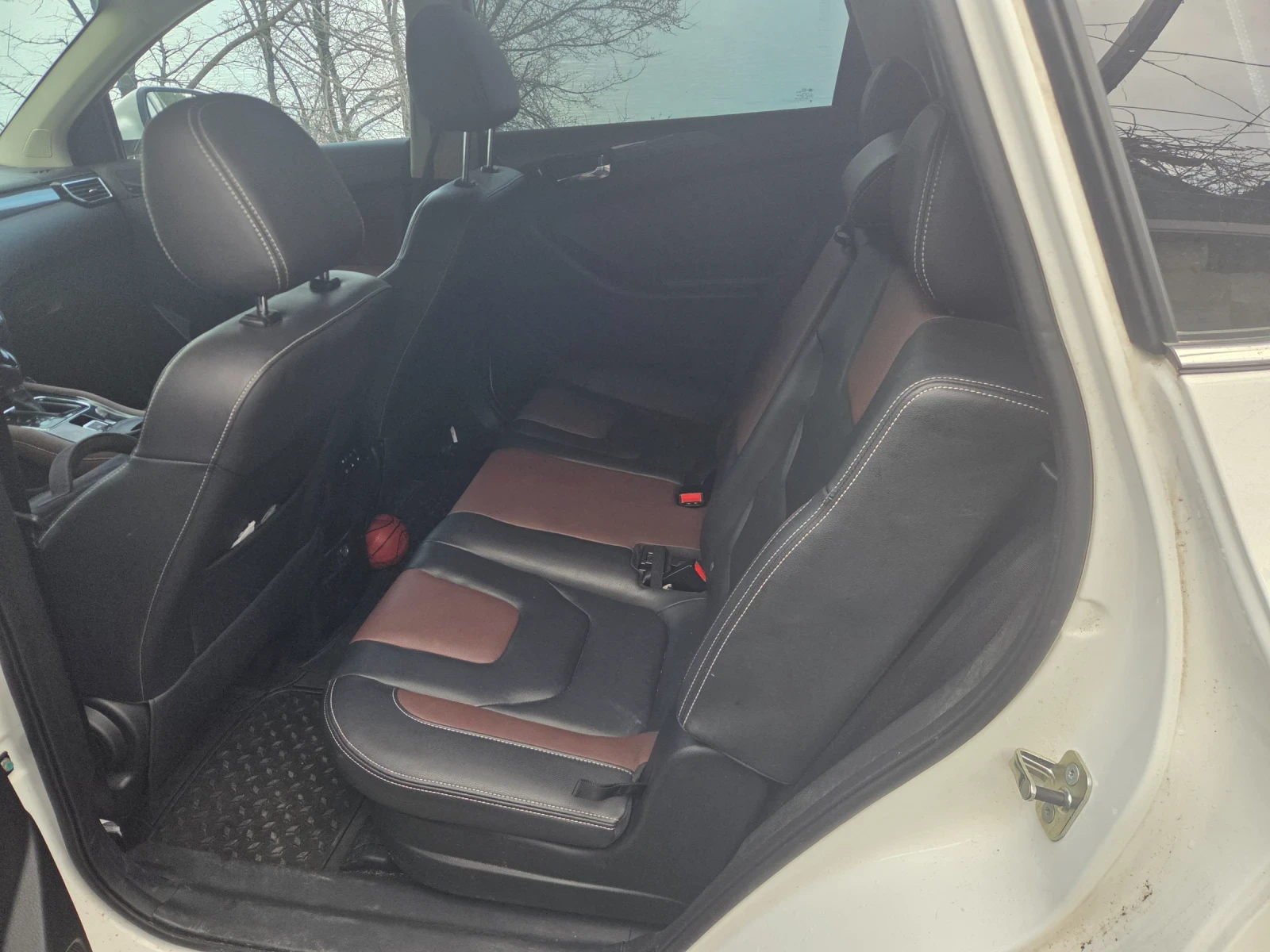 DFSK Seres 5 Glory 580, снимка 5 - Автомобили и джипове - 54091975