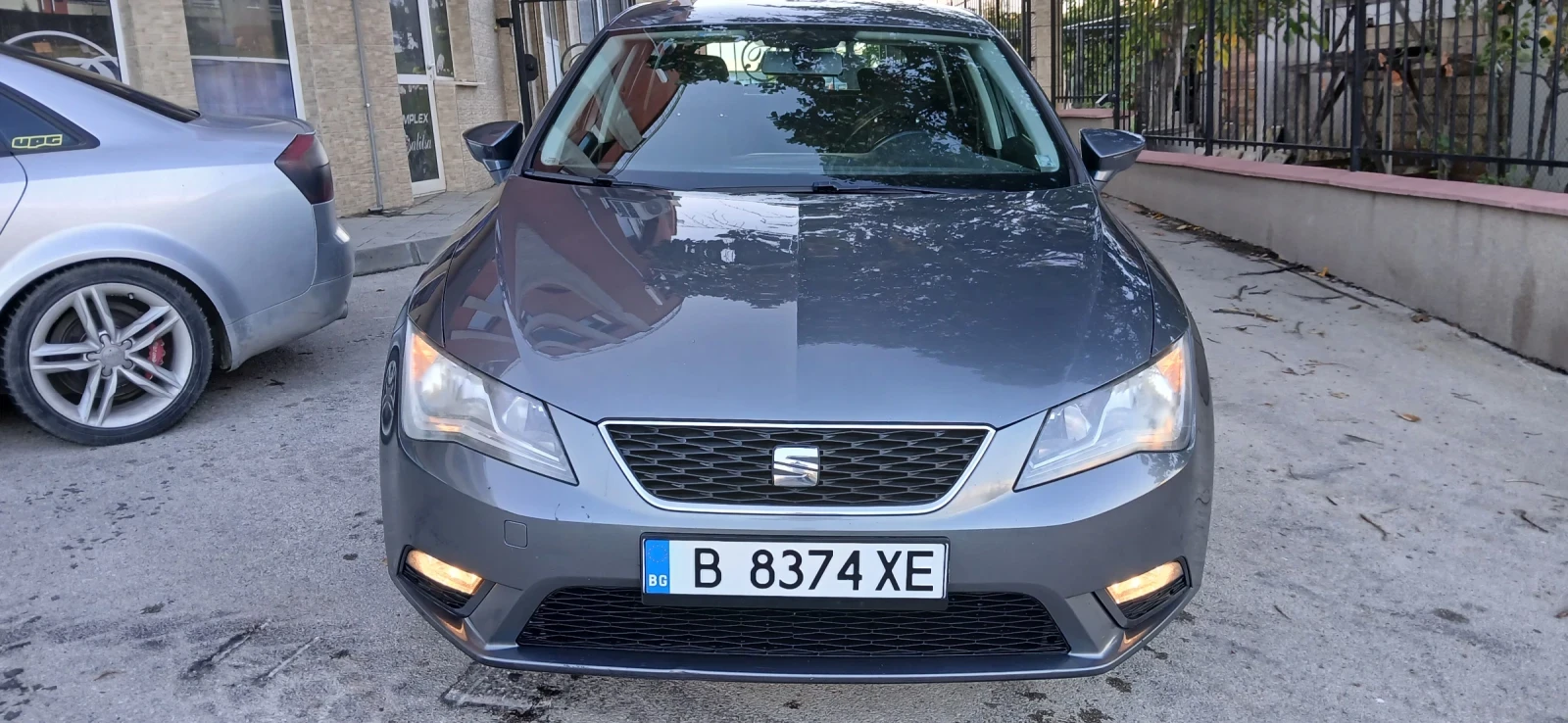 Seat Leon, снимка 2 - Автомобили и джипове - 54257393