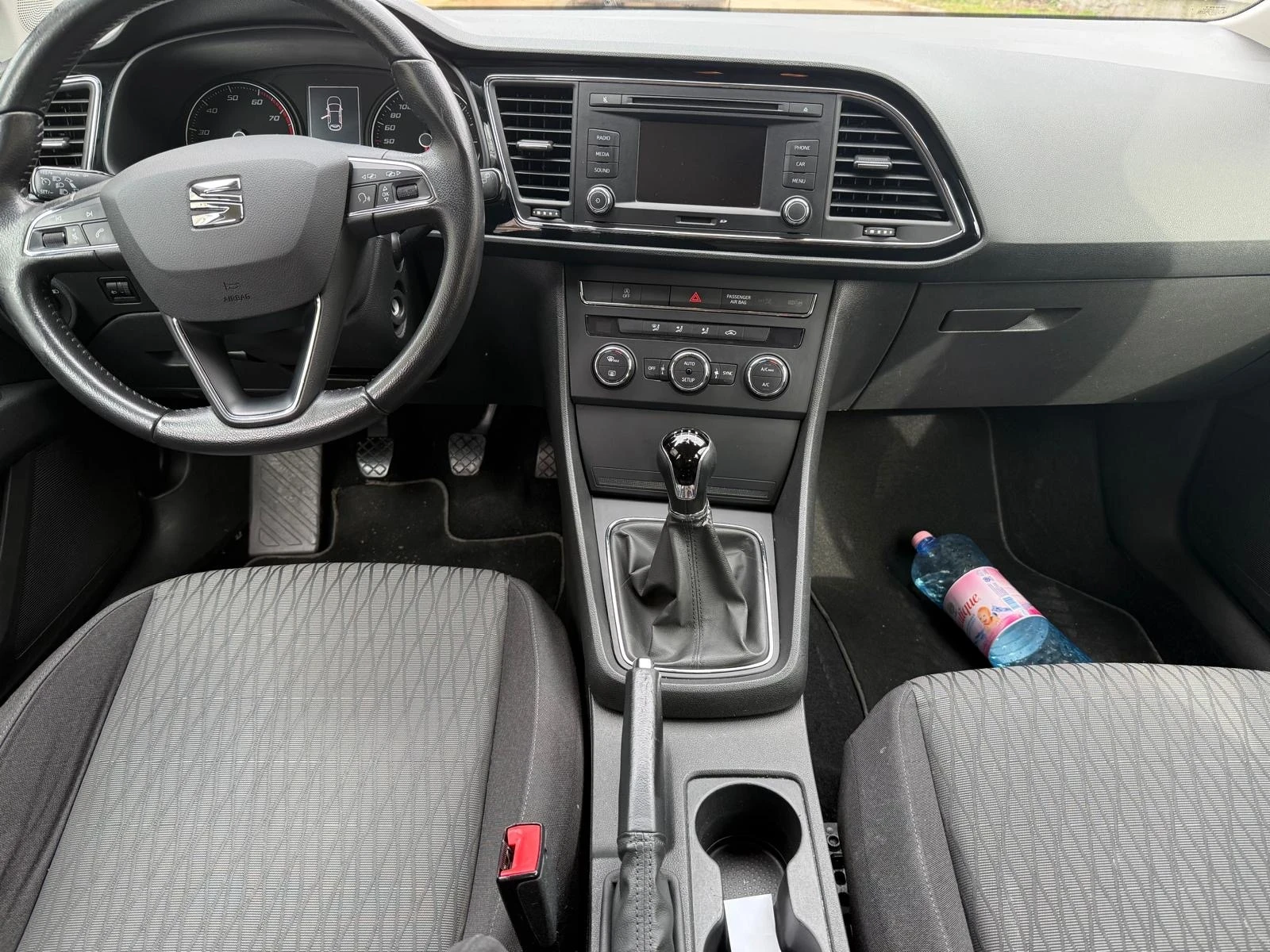 Seat Leon, снимка 7 - Автомобили и джипове - 54257393