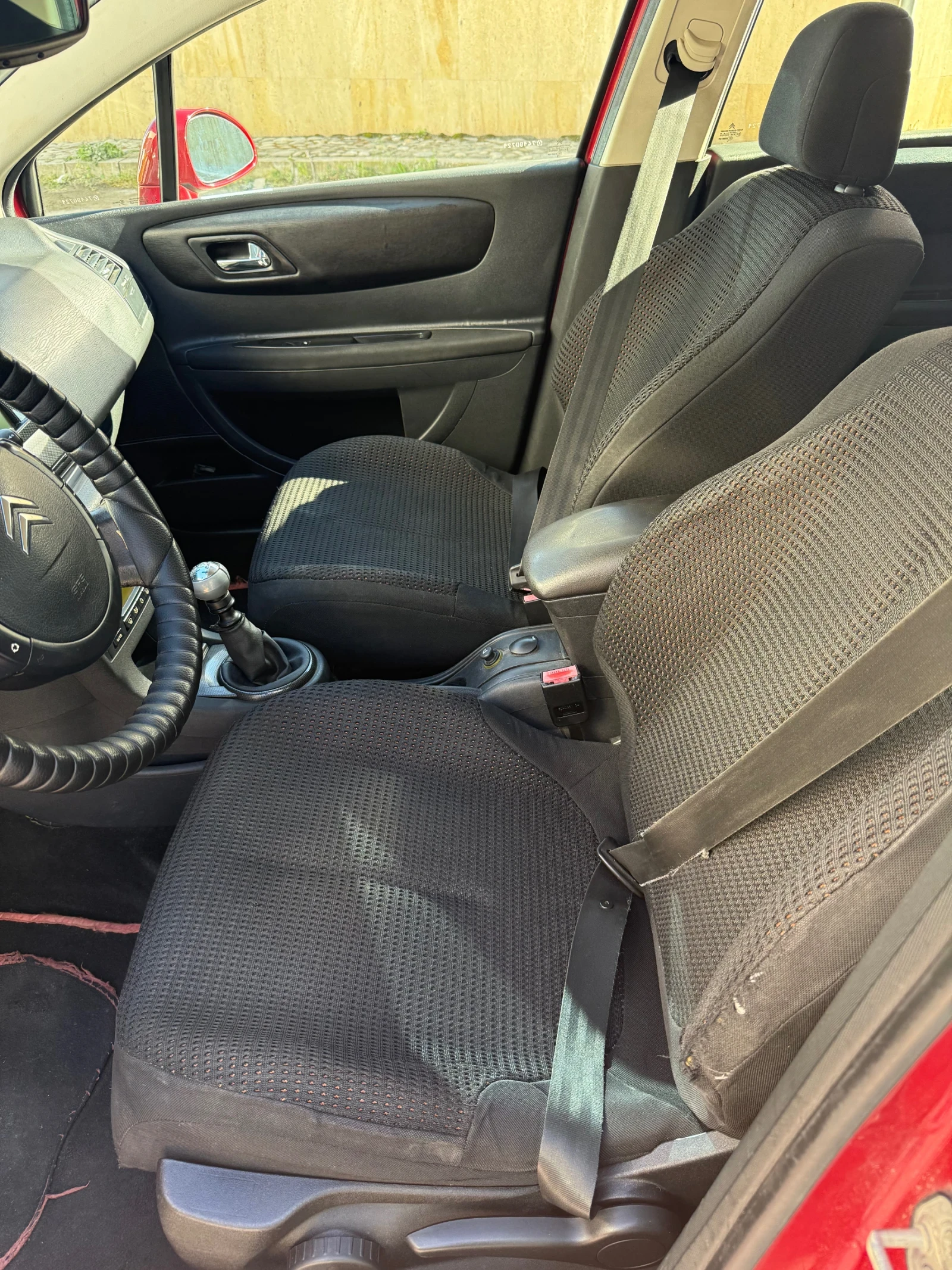 Citroen C4 2.0HDI, снимка 8 - Автомобили и джипове - 54329598