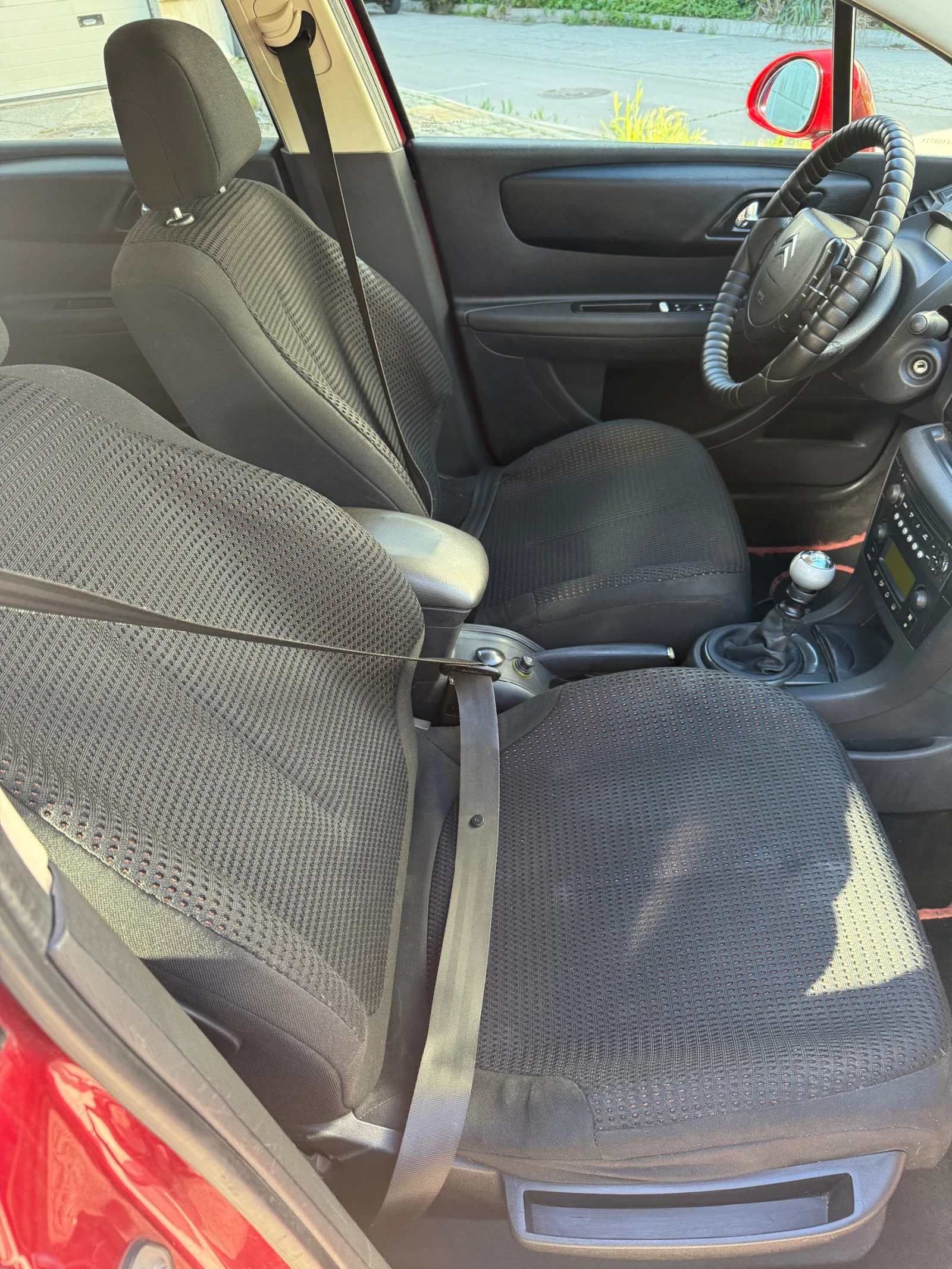 Citroen C4 2.0HDI, снимка 6 - Автомобили и джипове - 54329598