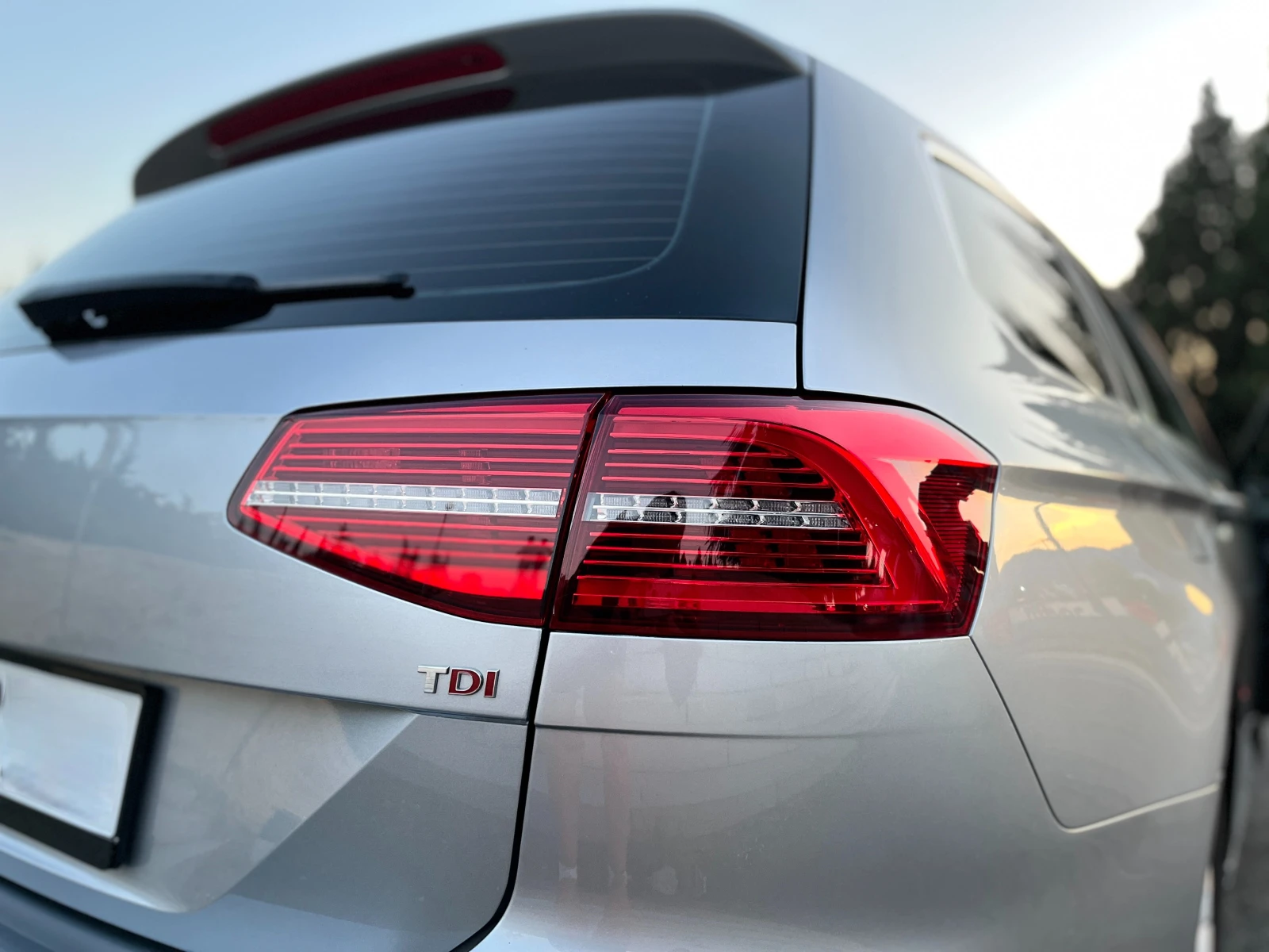 VW Passat Топ* Като Нова* Нов Внос* , снимка 6 - Автомобили и джипове - 54591758