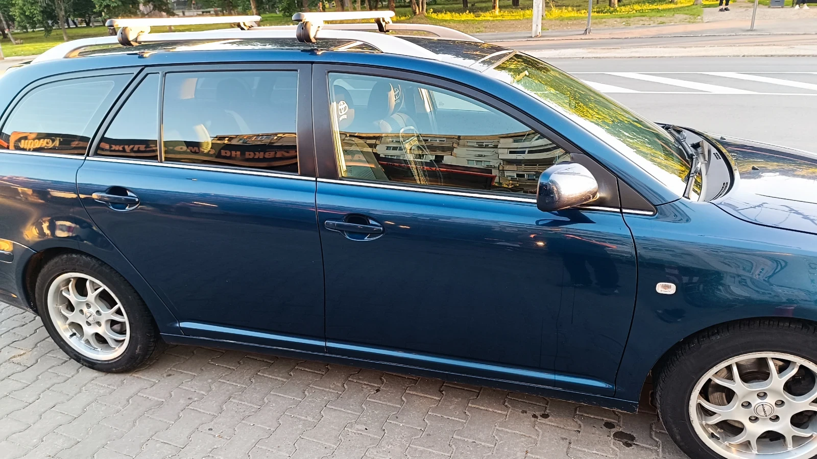 Toyota Avensis 2000.VVT