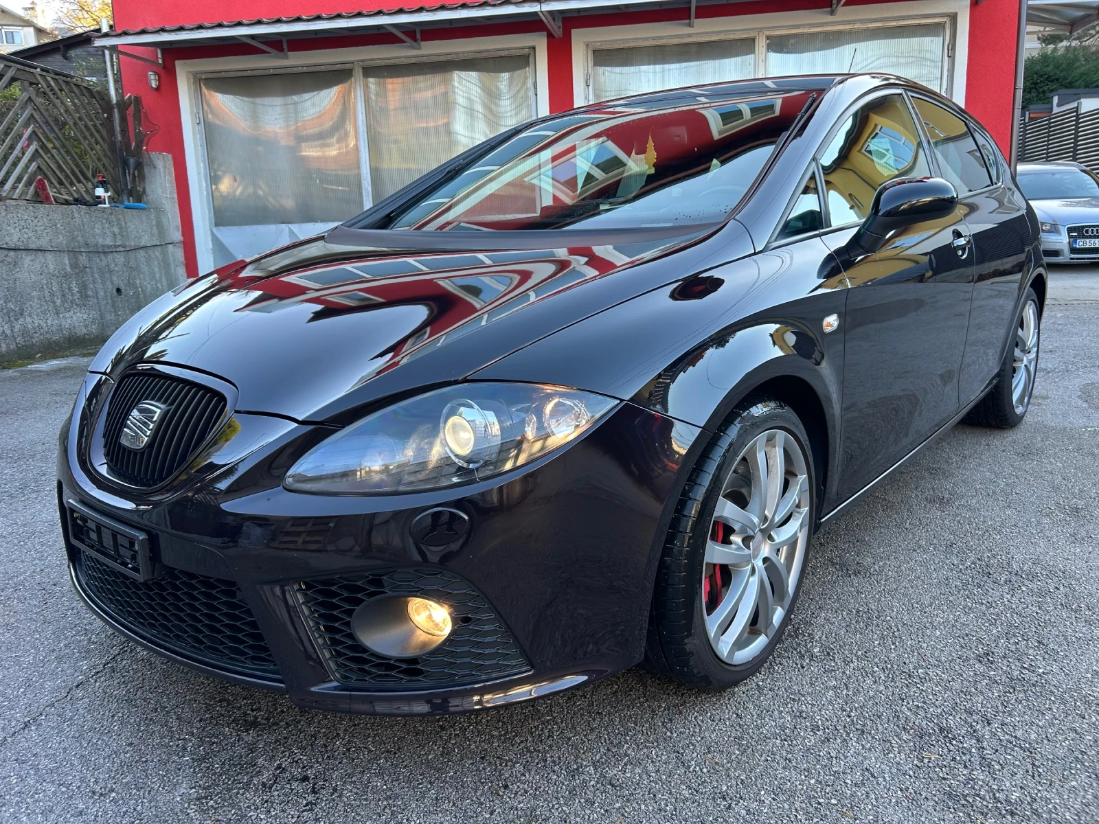 Seat Leon Cupra-R
