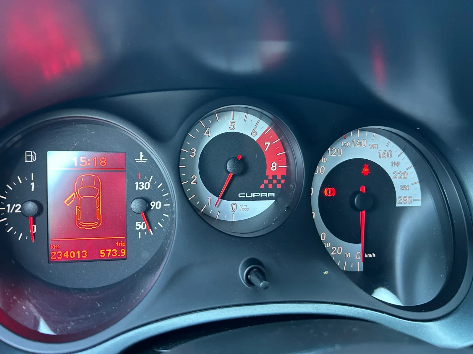 Seat Leon Cupra-R, снимка 12 - Автомобили и джипове - 54607547