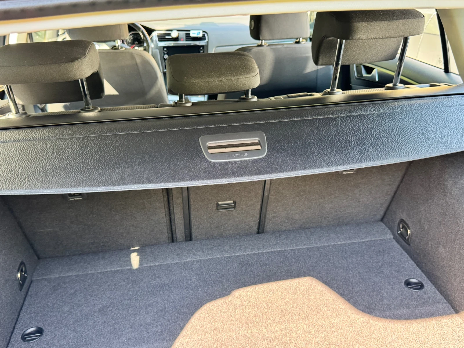 VW Golf Variant 7, снимка 11 - Автомобили и джипове - 54989192