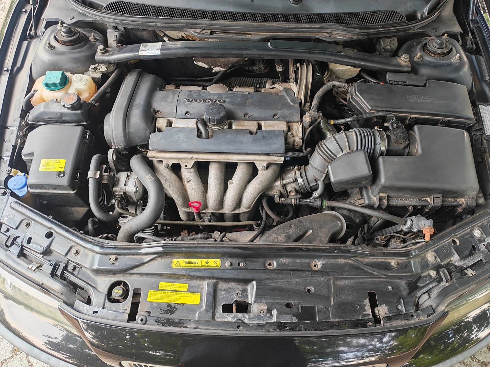 Volvo V70 2.4T-АВТОМАТИК, снимка 15 - Автомобили и джипове - 55013258