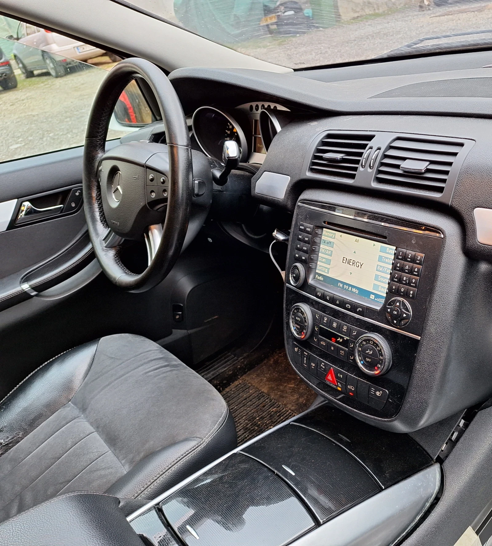Mercedes-Benz R 320 4-MATIC, AIRMATIC, снимка 4 - Автомобили и джипове - 55225917