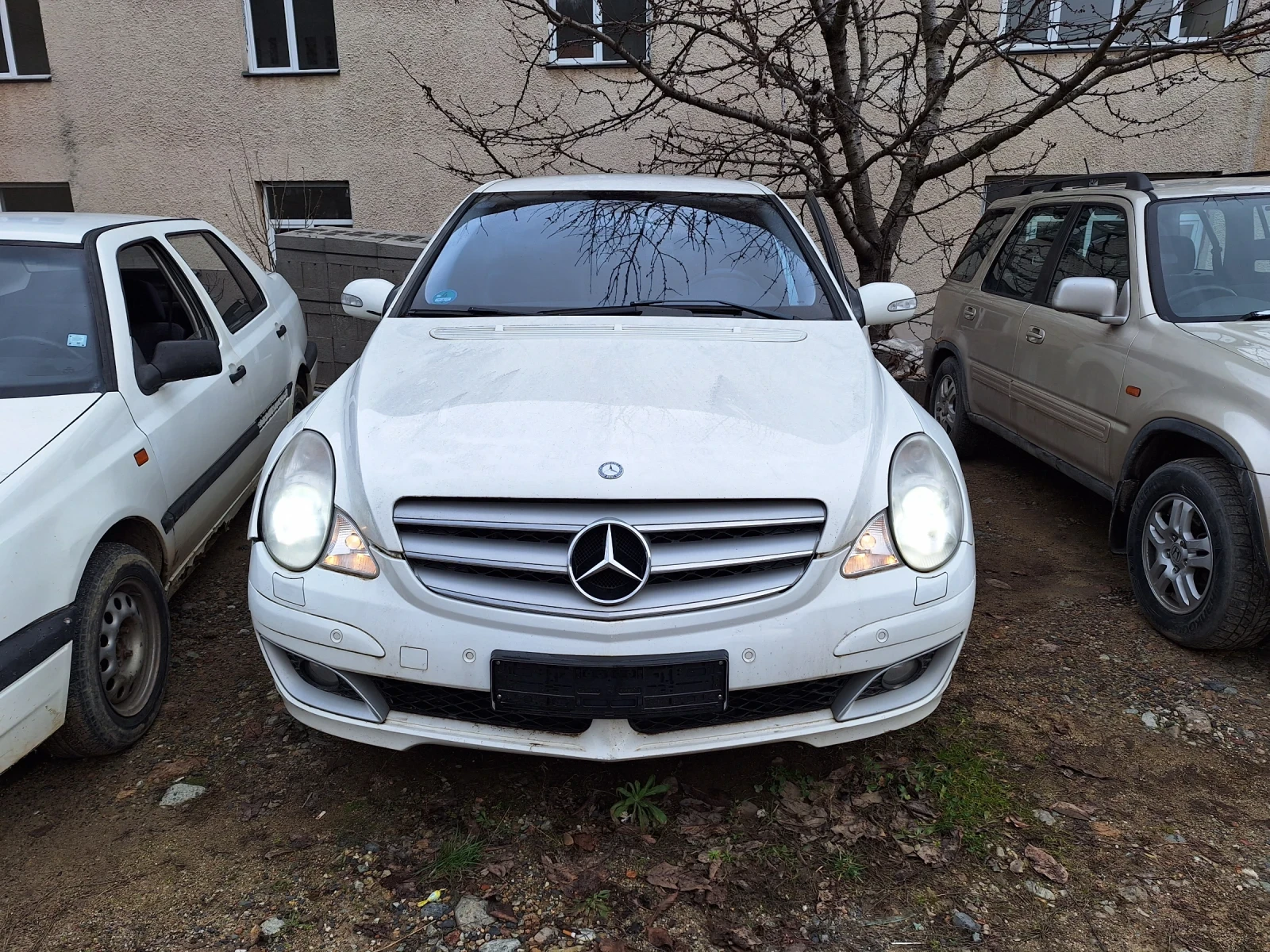 Mercedes-Benz R 320 4-MATIC, AIRMATIC, снимка 3 - Автомобили и джипове - 55225917