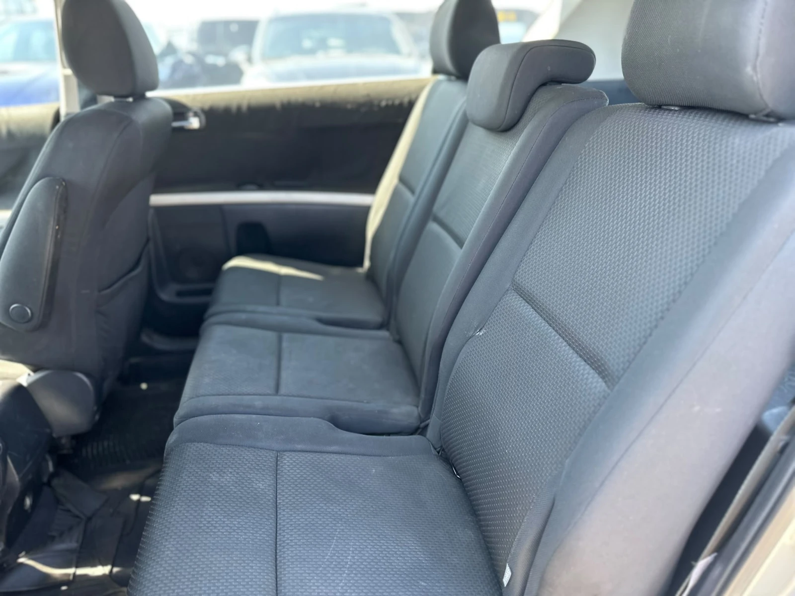 Toyota Corolla verso / 2.0D / D4D / , снимка 10 - Автомобили и джипове - 55231822
