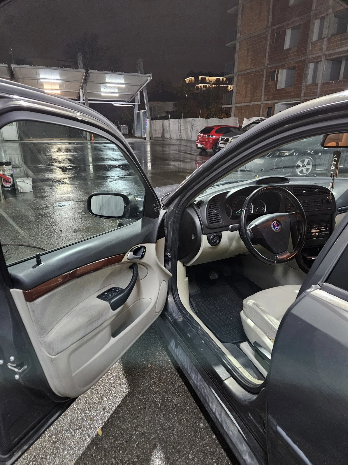 Saab 9-3 1.9, снимка 8 - Автомобили и джипове - 55426774