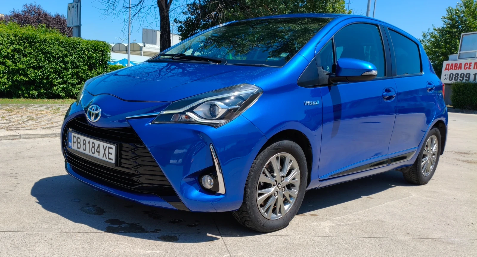 Toyota Yaris Hibrid , снимка 2 - Автомобили и джипове - 55511300