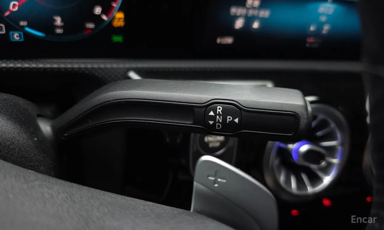 Mercedes-Benz CLA 250 4M* ПОДГРЕВ* КАМЕРА* ШИБИДАХ* М.ТОЧКА, снимка 10 - Автомобили и джипове - 55563483