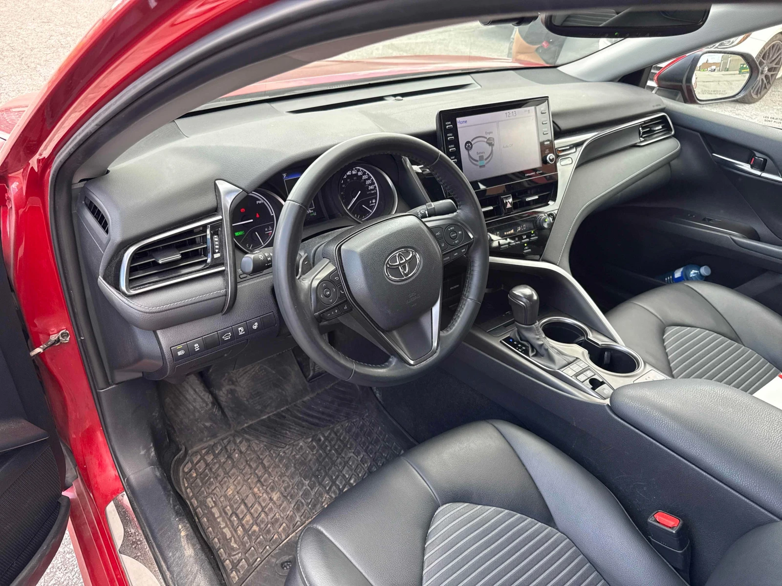 Toyota Camry * Hybrid SE Auto * АВТОКРЕДИТ БЕЗ ПЪРВОНАЧАЛНА* , снимка 5 - Автомобили и джипове - 55976201