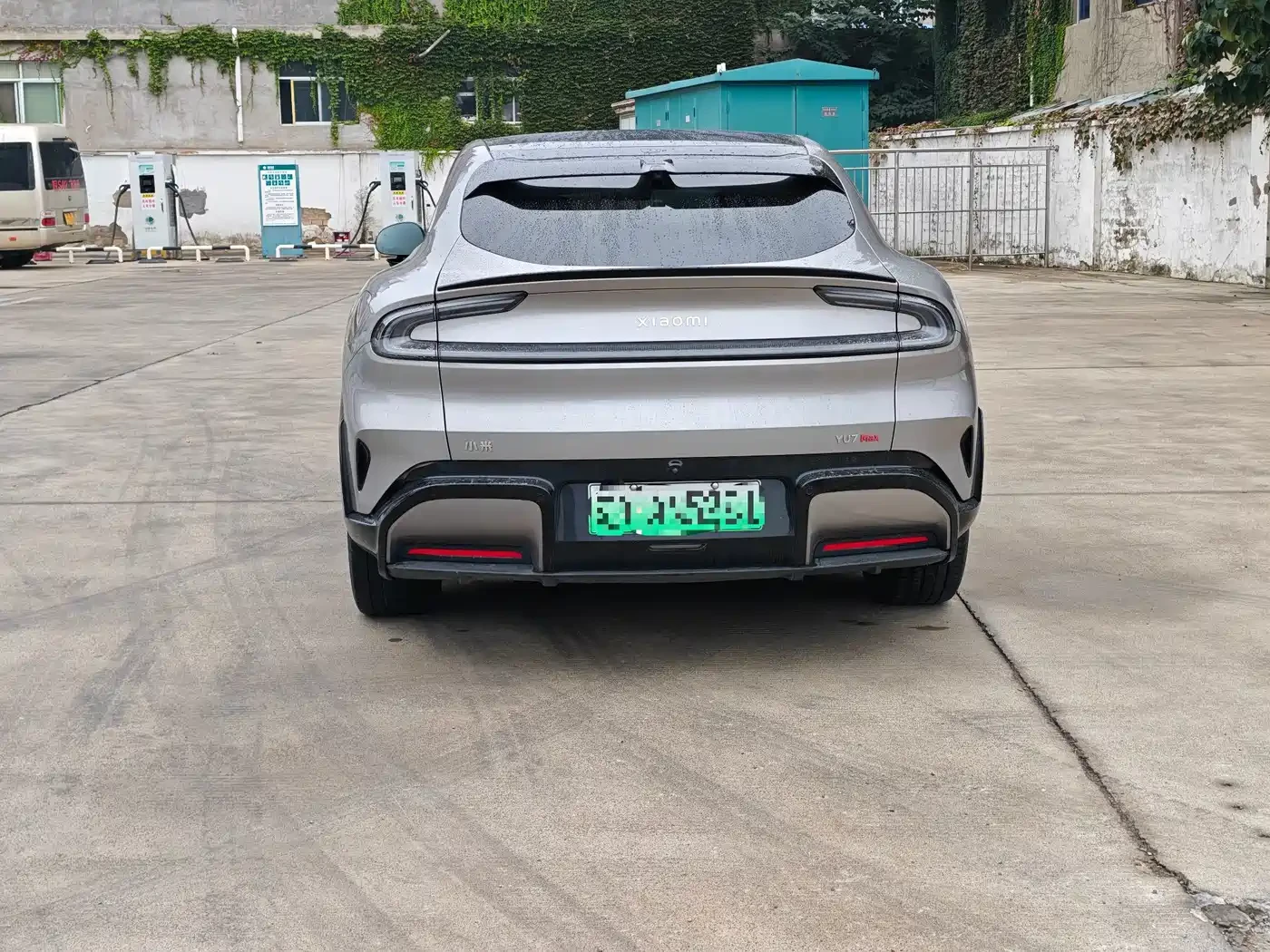 Xiaomi YU7 2025 Ultra Long Range High Performance AWD Max Edi, снимка 5 - Автомобили и джипове - 56650281