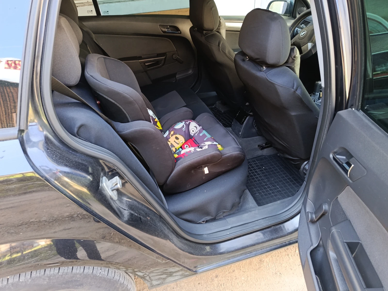Opel Astra 1.9, снимка 11 - Автомобили и джипове - 56662089