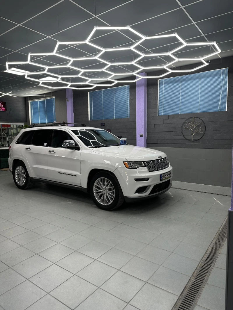 Jeep Grand cherokee SUMMIT 5.7 HEMI, снимка 2 - Автомобили и джипове - 48542187