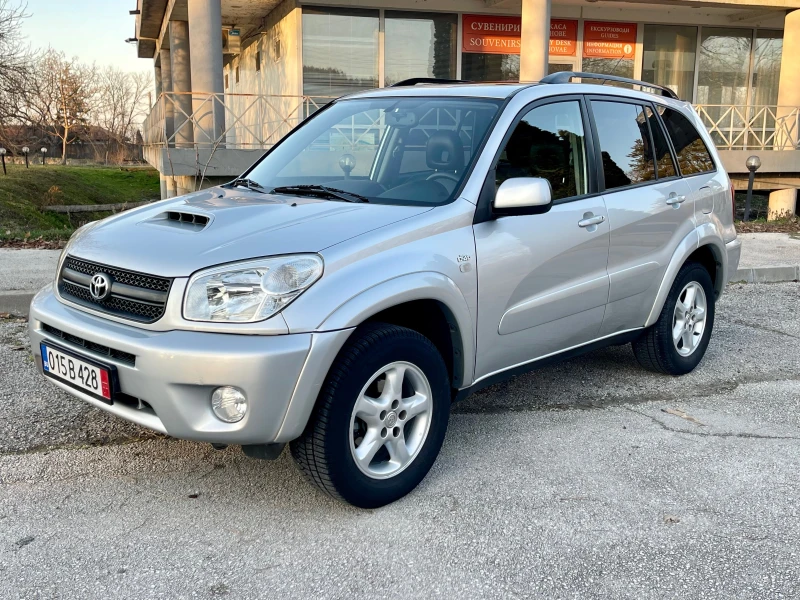 Toyota Rav4 2.0* D-4D* 116k.c.Facelift* Кожа* 4X4* , снимка 1 - Автомобили и джипове - 49409787