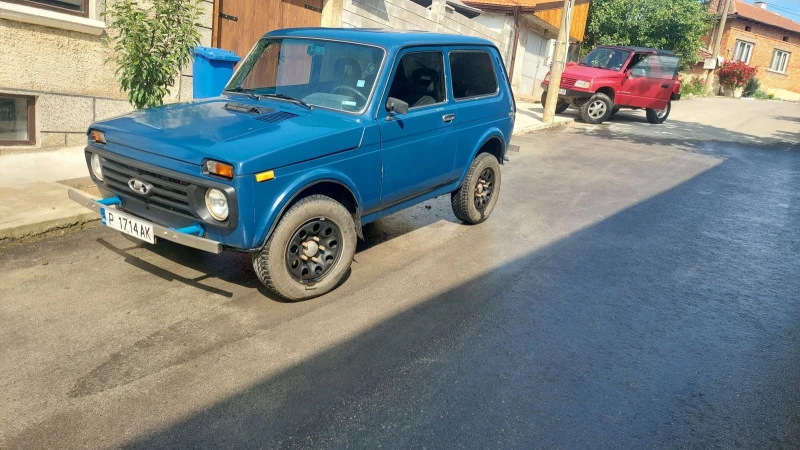 Lada Niva, снимка 2 - Автомобили и джипове - 52154930