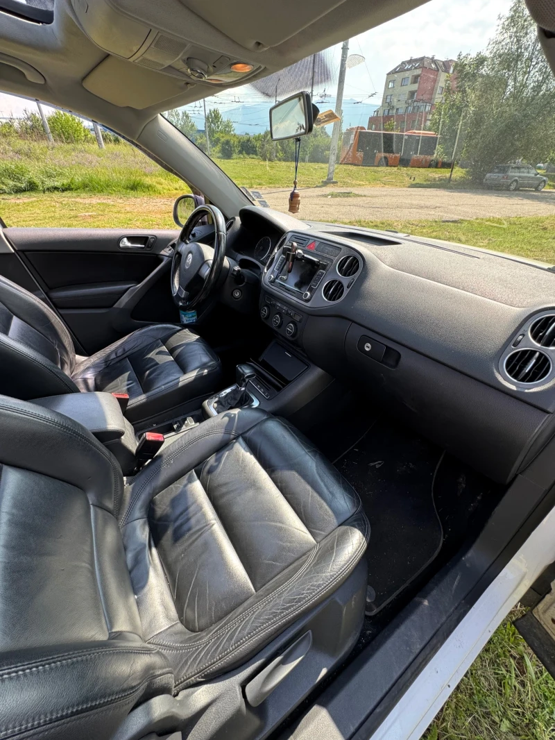 VW Tiguan, снимка 7 - Автомобили и джипове - 52351924