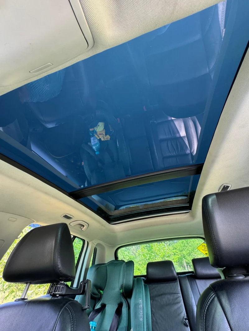 VW Tiguan, снимка 11 - Автомобили и джипове - 52351924