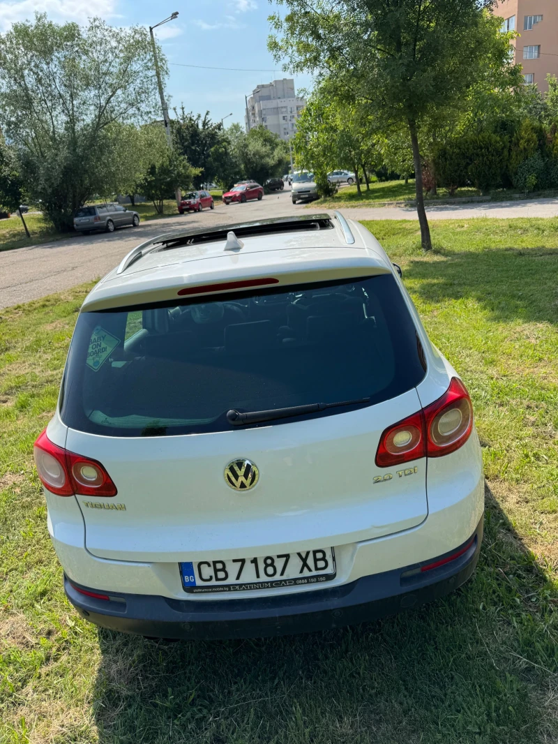 VW Tiguan, снимка 5 - Автомобили и джипове - 52351924
