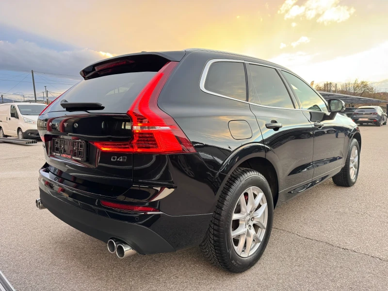 Volvo XC60 2.0D-D4-AWD-HARMAN KARDON-BLIND SPOT-PILOT ASSIST, снимка 4 - Автомобили и джипове - 52506542