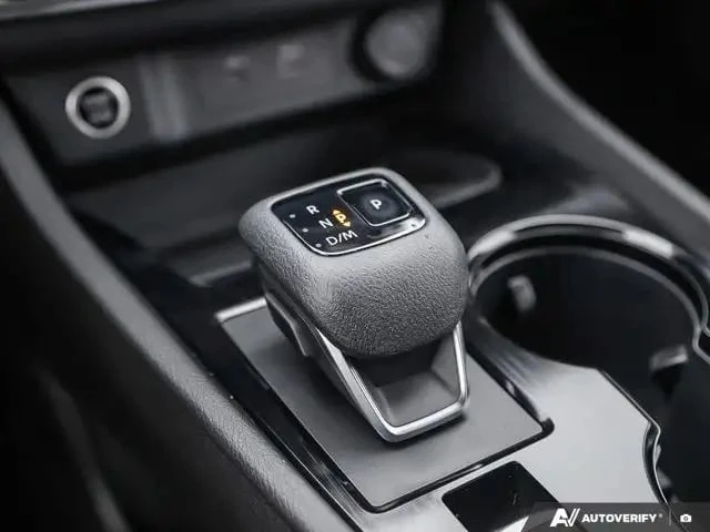 Nissan Rogue * SV * CARFAX * ФИКСИРАНА ЦЕНА ДО БЪЛГАРИЯ, снимка 15 - Автомобили и джипове - 53222777