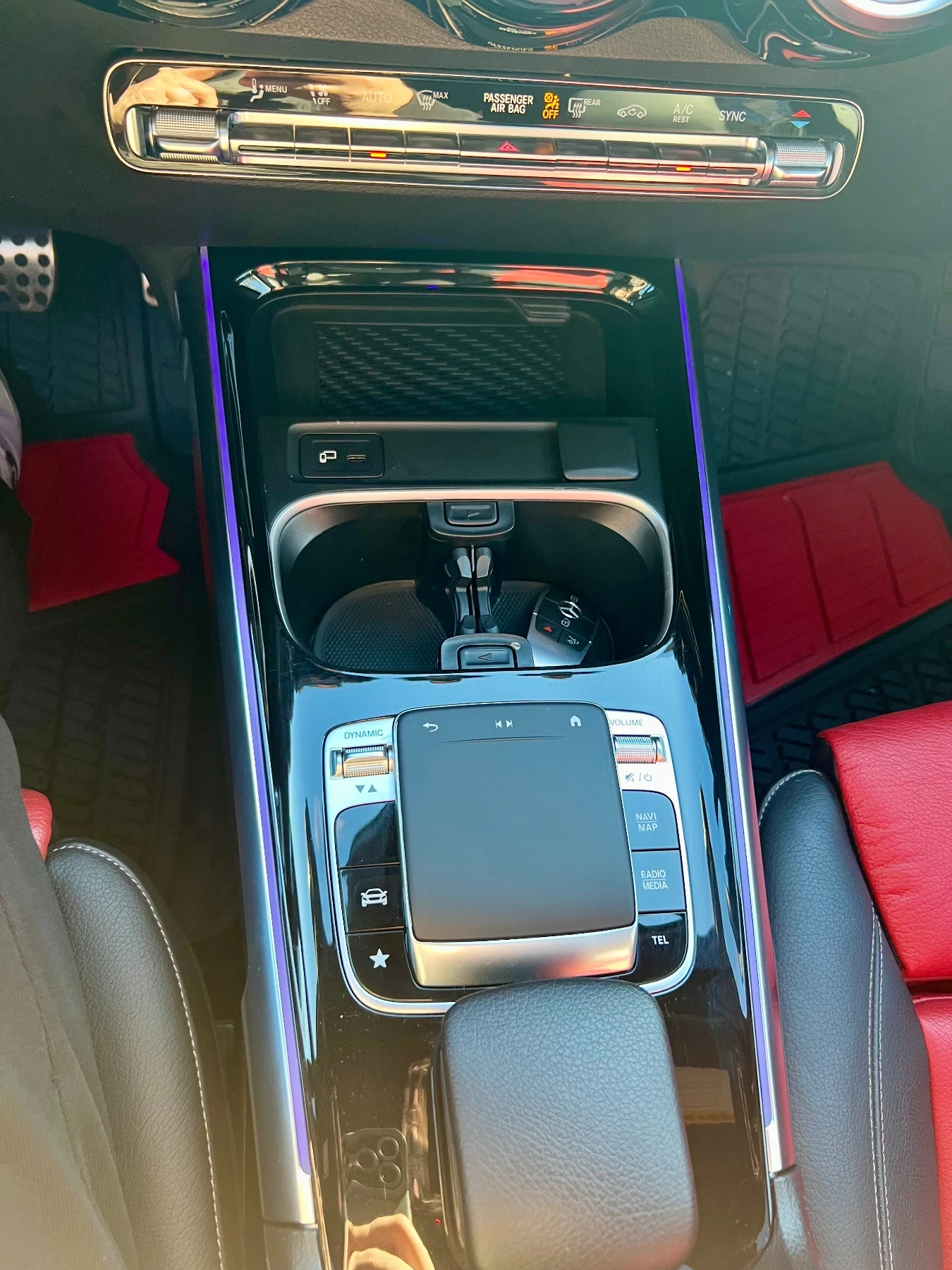 Mercedes-Benz GLB Mercedes-Benz GLB 250 4matic AMG line | Mobile.bg   16