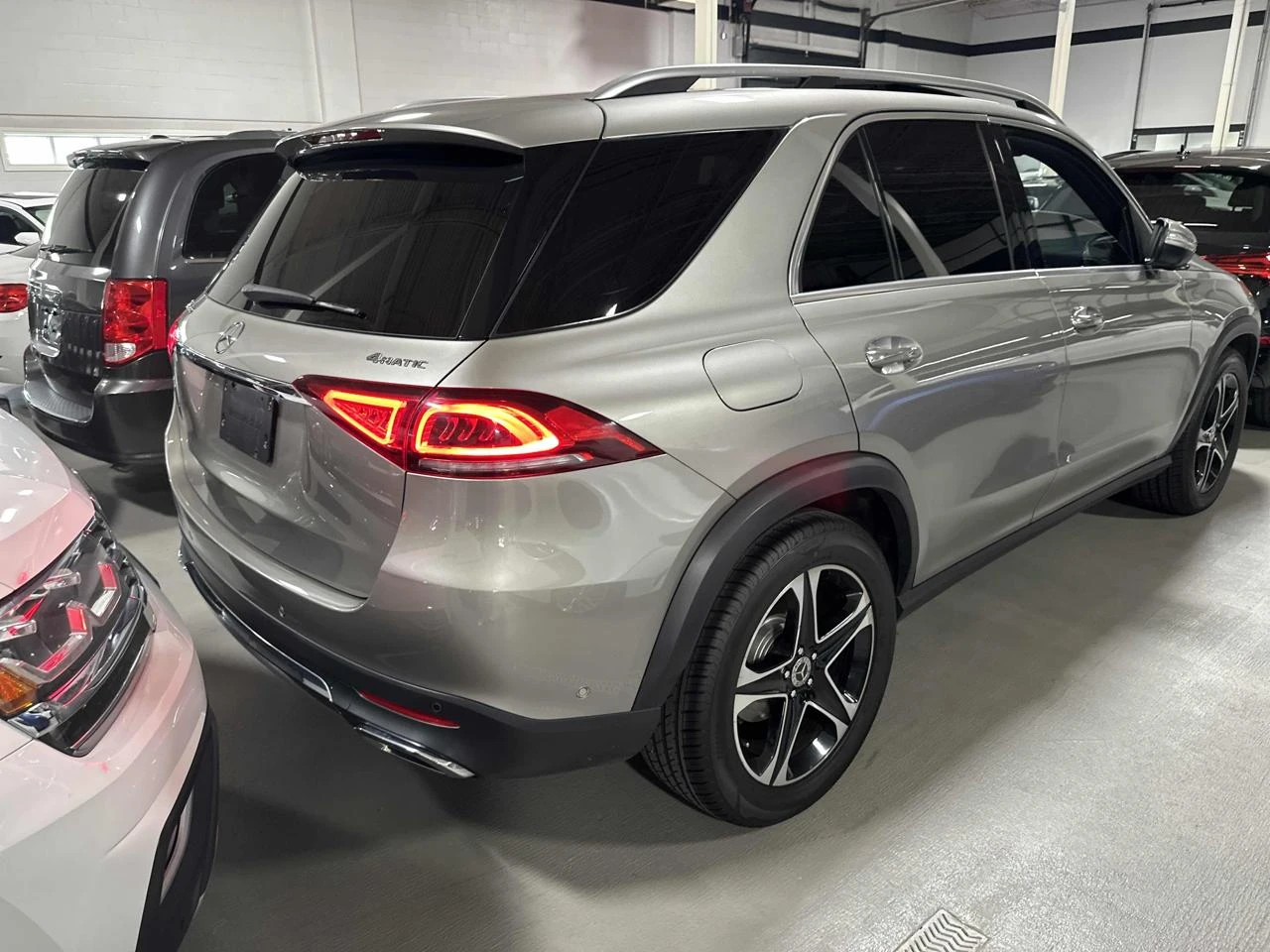 Mercedes-Benz GLE 350 4MATIC* Авто финансиране* Карфакс - изображение 2