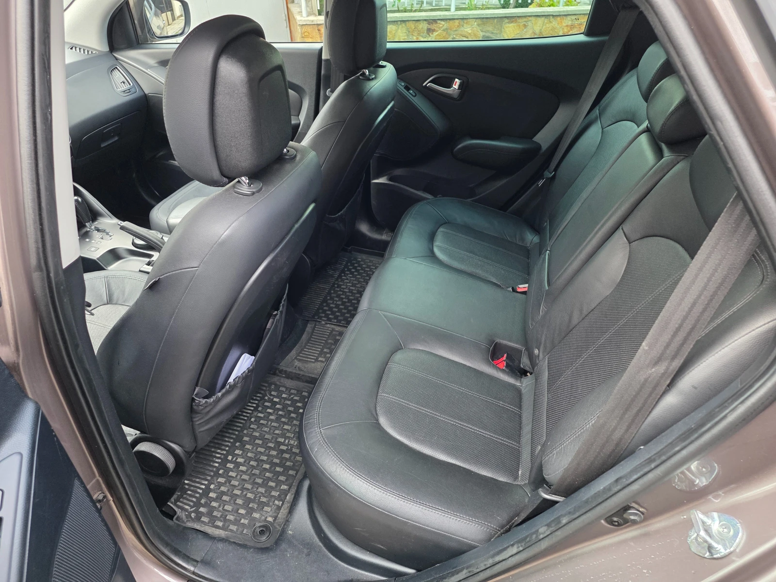 Hyundai IX35 2.0 CRDI 4WD - изображение 8