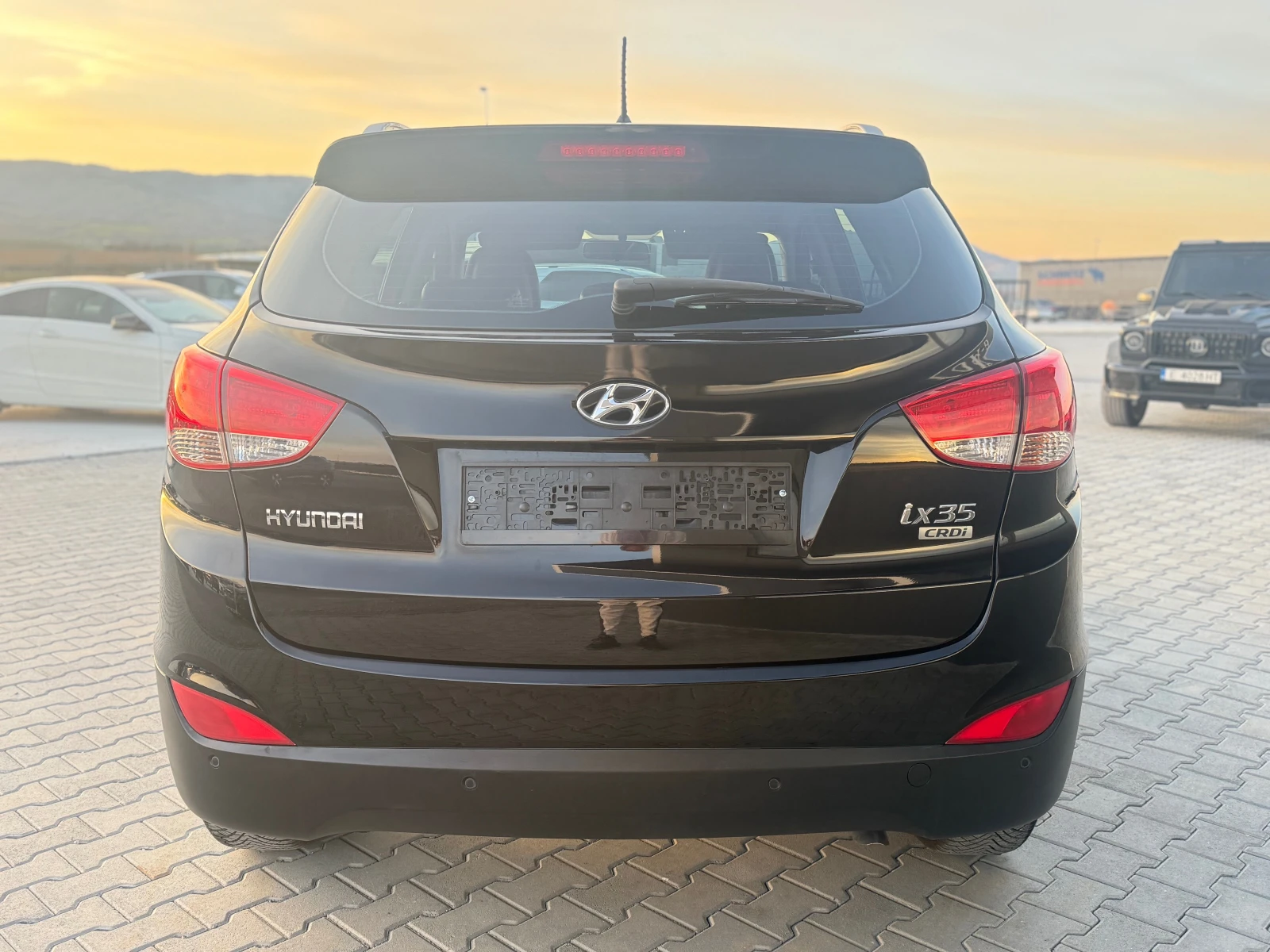 Hyundai IX35 1.7 crdi 116 ks Собствен лизинг , снимка 6 - Автомобили и джипове - 53796788