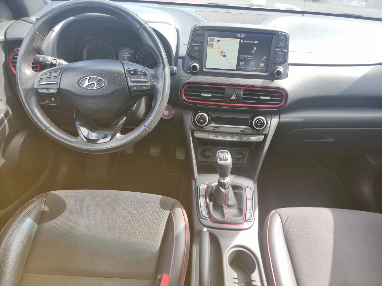 Hyundai Kona 1.6 , снимка 13 - Автомобили и джипове - 54154635