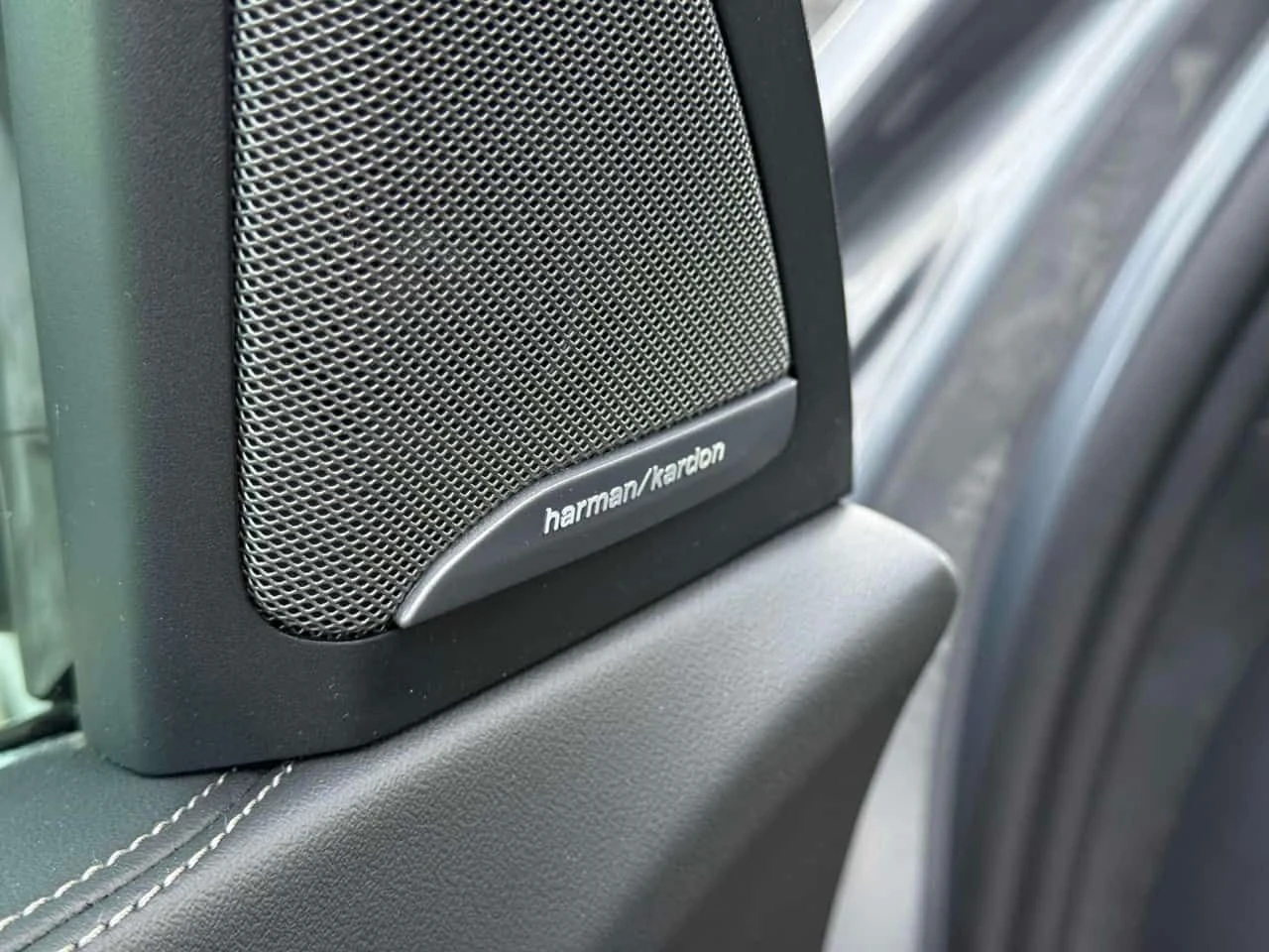 BMW X5 * xDrive40i * DISTRONIC* МАСАЖ* AMBIENT* HUD* H/K*, снимка 8 - Автомобили и джипове - 54184875