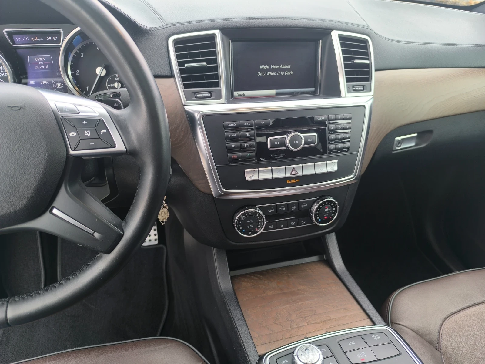 Mercedes-Benz GL 350 GL350 bluetec nite vision, снимка 15 - Автомобили и джипове - 54221735