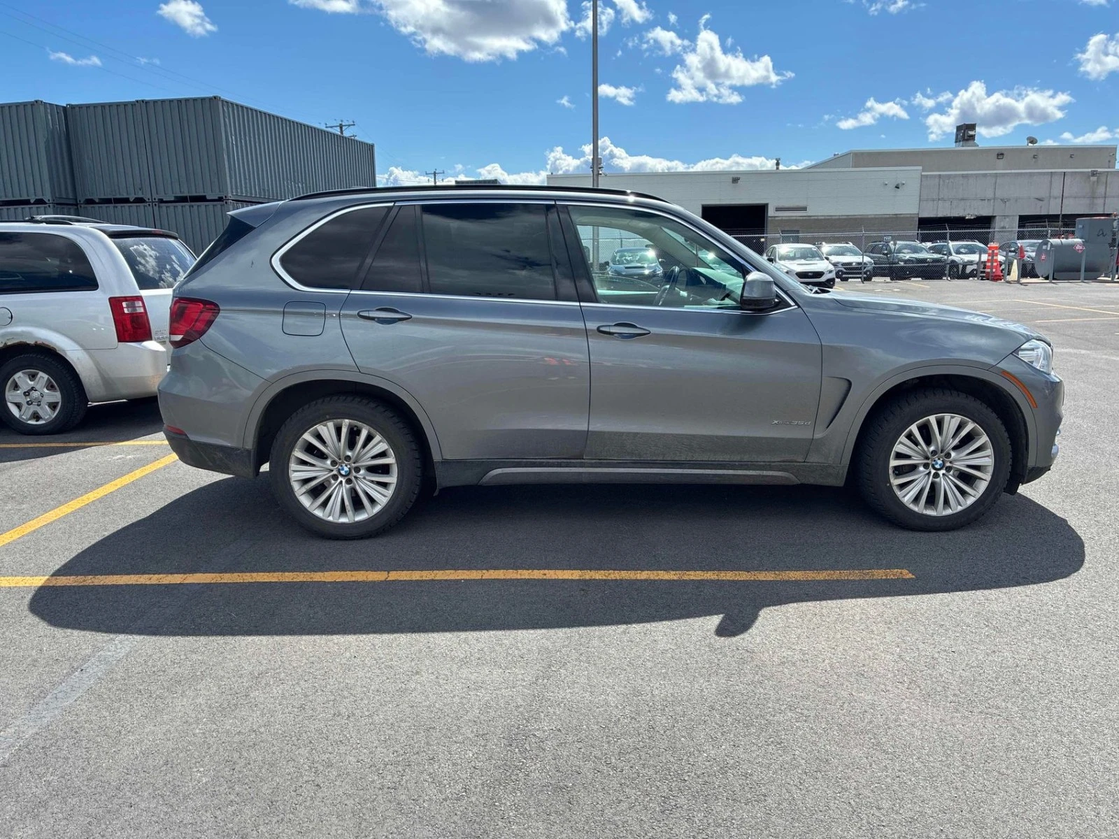BMW X5 ДИГИТАЛНО ТАБЛО* HeadUp *  AвтоКредит * ЦЕНА ДО БГ, снимка 4 - Автомобили и джипове - 54384844