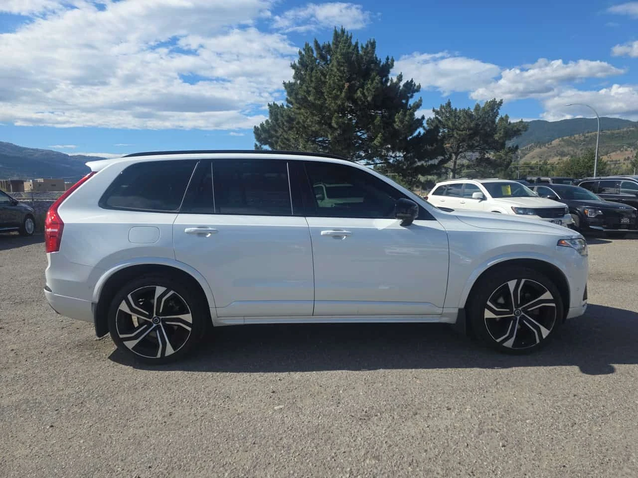 Volvo Xc90  Ultimate Dark Theme | HEAD-UP | B&O | MEMORY , снимка 3 - Автомобили и джипове - 54959258