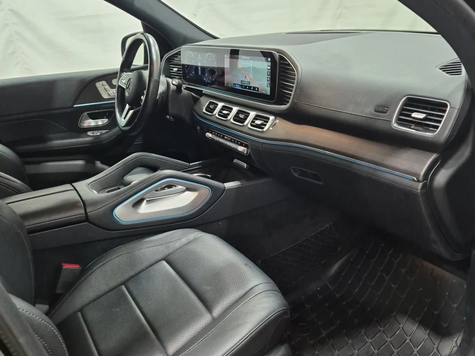 Mercedes-Benz GLE 350 /ПАНОРАМА/КИЙЛЕС/2 КЛЮЧА/СЕРВИЗНА ИСТ/CARFAX, снимка 11 - Автомобили и джипове - 55121871