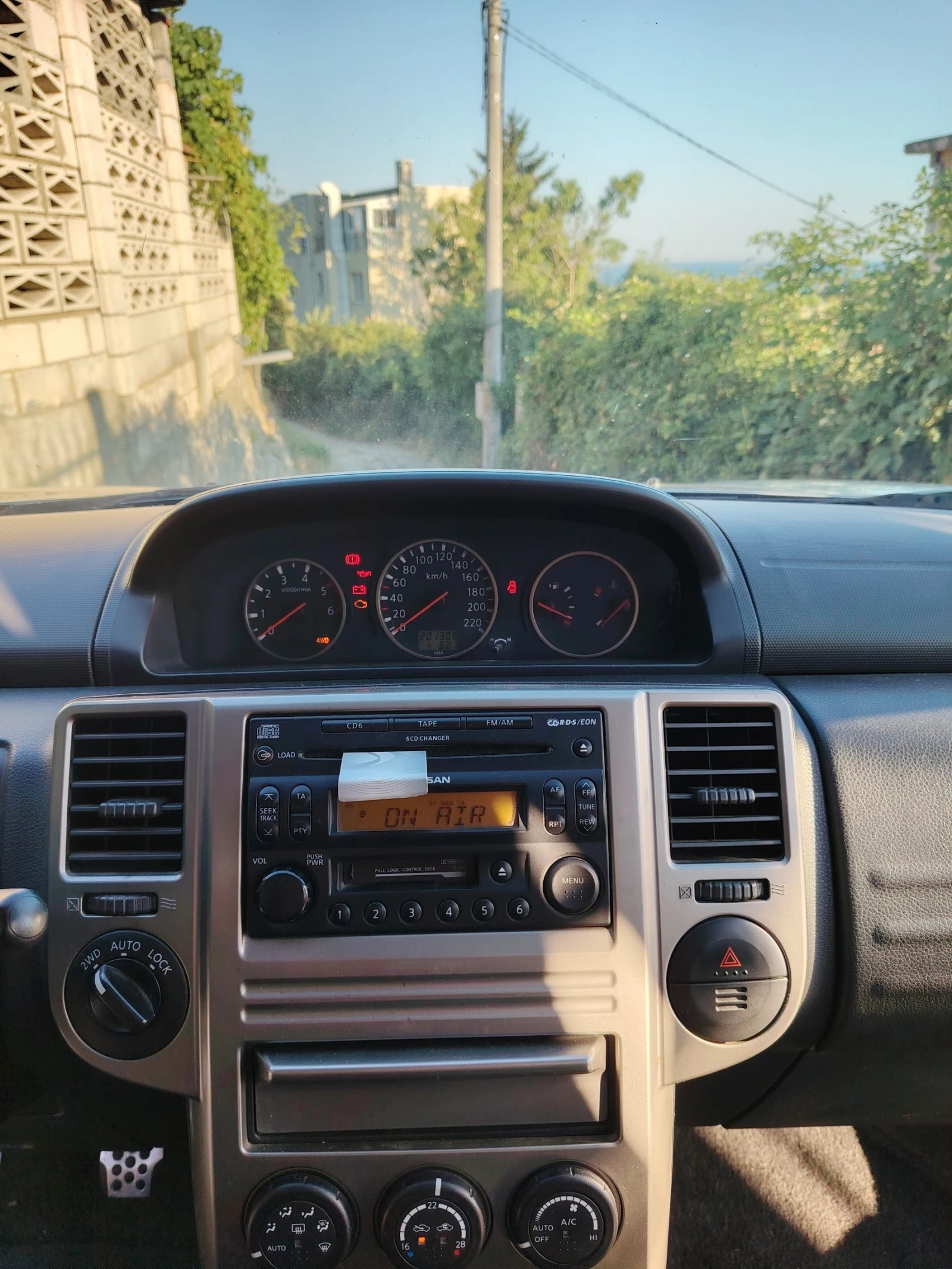 Nissan X-trail, снимка 8 - Автомобили и джипове - 55249394