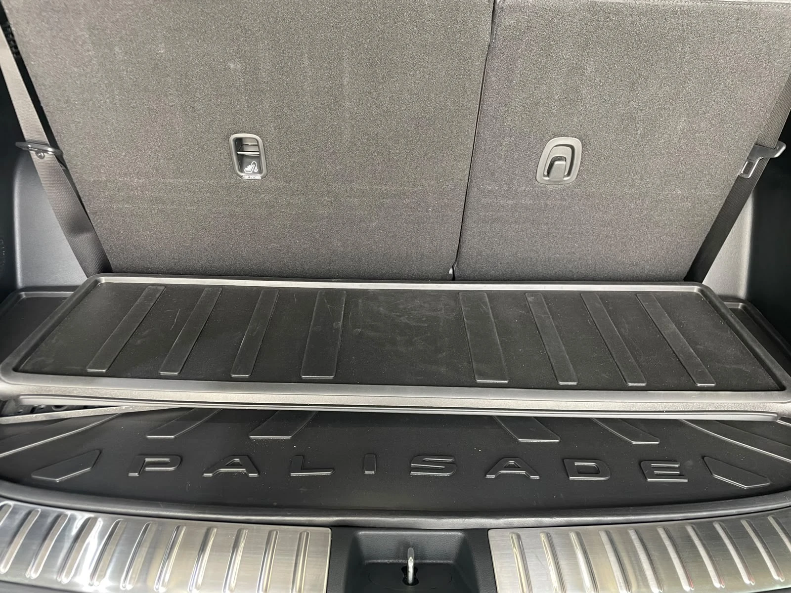 Hyundai Palisade 3.8 ! 4WD ! 6+ 1 ! Calligraphy !, снимка 17 - Автомобили и джипове - 55277352