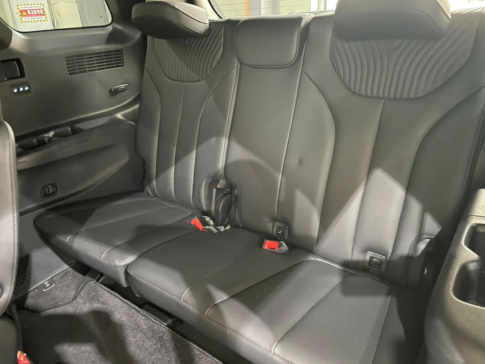 Hyundai Palisade 3.8 ! 4WD ! 6+ 1 ! Calligraphy !, снимка 13 - Автомобили и джипове - 55277352